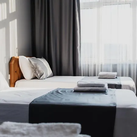 Arisan Hotel